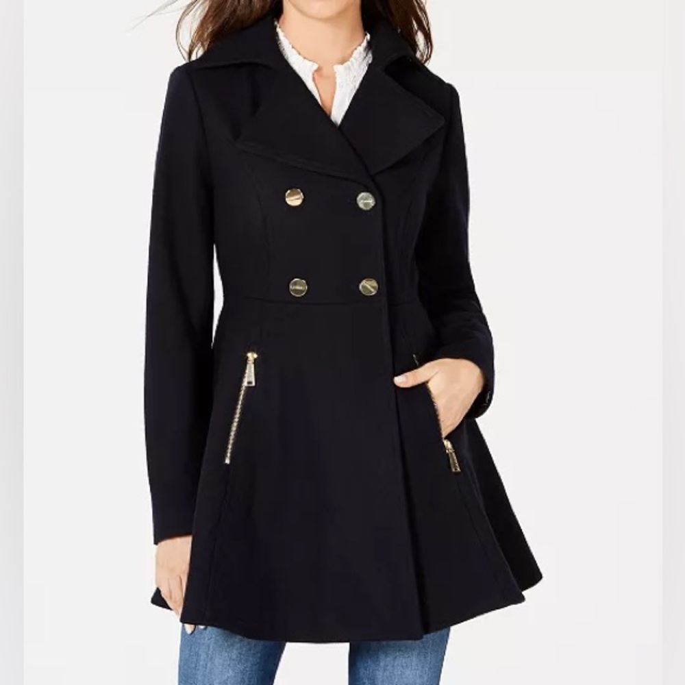 LAUNDRY BY SHELLI SEGAL
Women's Double-Breasted
Skirted Coat